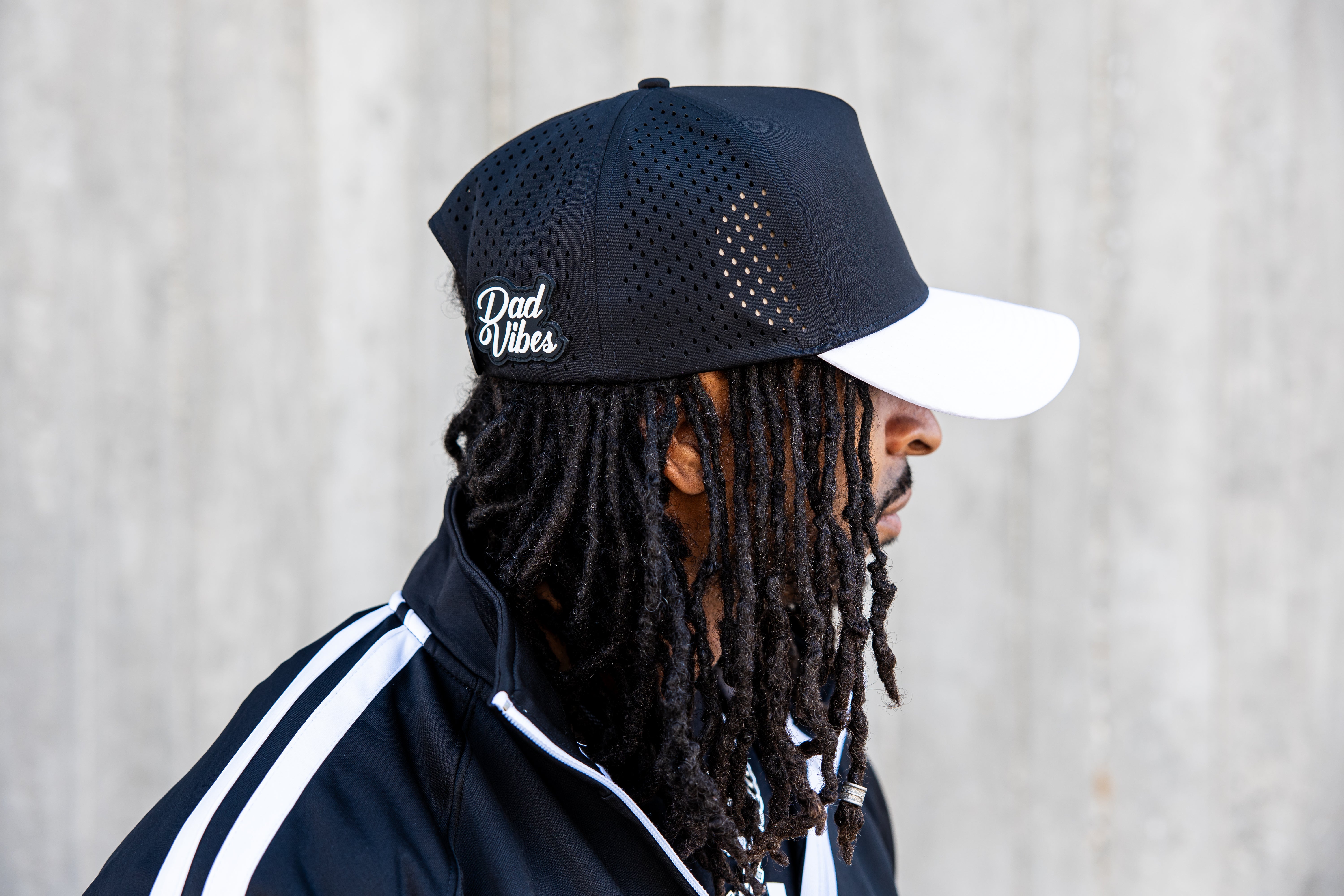 Image of DB Icon Premium Active Hat (Black/White Bill)