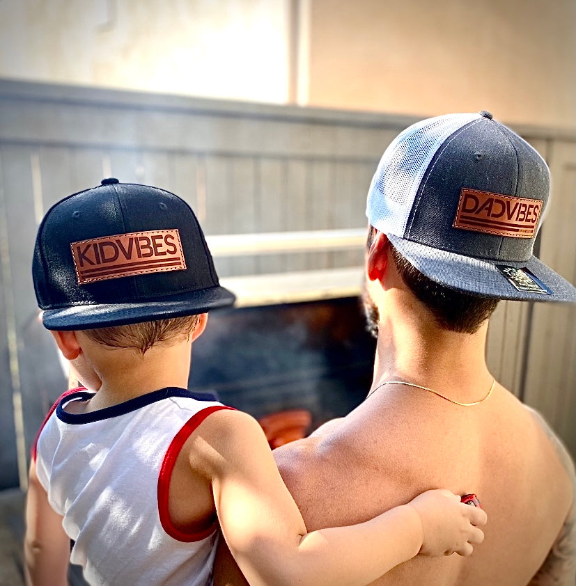 Image of DadVibes Classic - Snapback (Heather Charcoal/White Mesh)