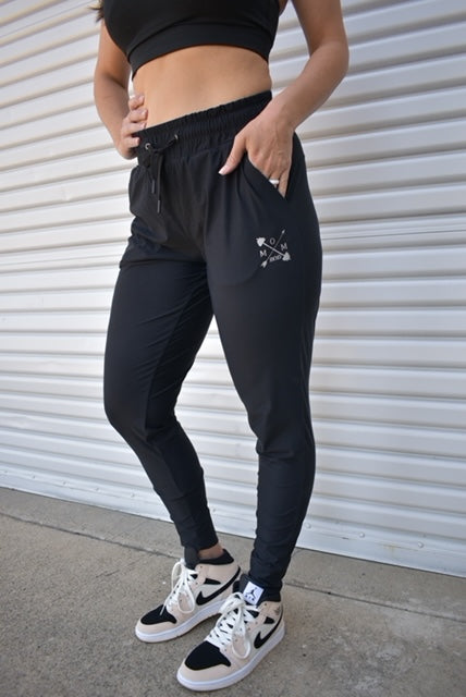 Image of MomBod Everywhere Active Joggers